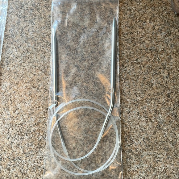 Lot Of 7 Knitting Supplies - Picture 4 of 8